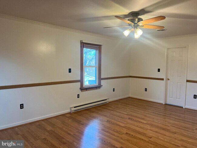 Building Photo - 2712 Canada Hill Rd