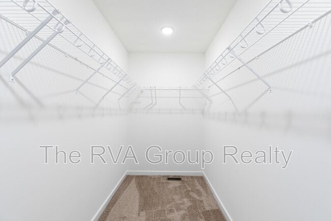 Building Photo - 5620 Moss Side Ave