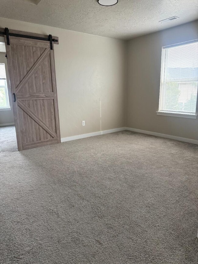 Building Photo - 7777 E Tea Party Dr