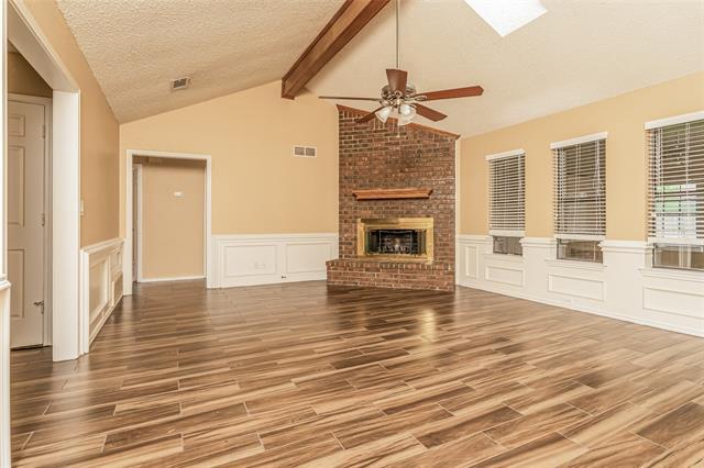 Building Photo - 744 Santa Fe Trail