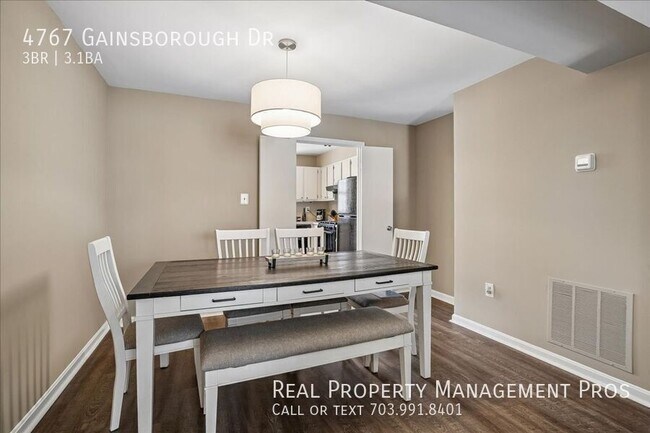 Building Photo - 4767 Gainsborough Dr