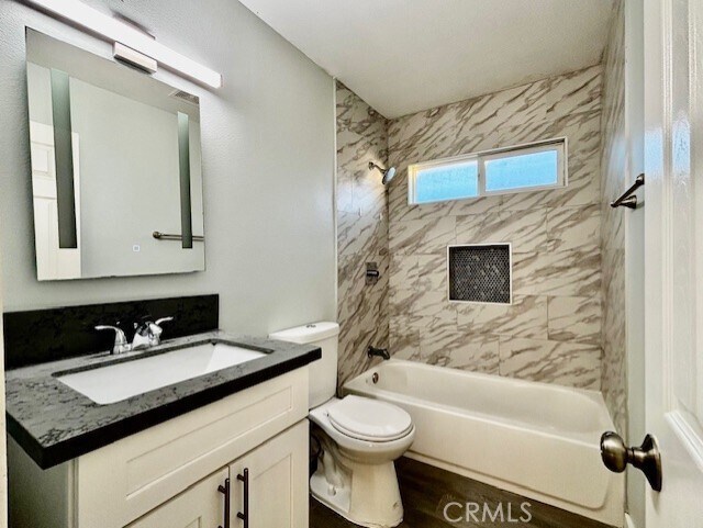 Building Photo - 17102 Emerald Ln