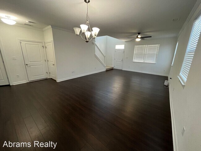 Building Photo - 4 br, 3.5 bath House - 1700 Paulet Drive