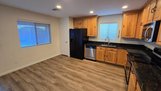 Building Photo - 11439 W Ashley Chantil Dr