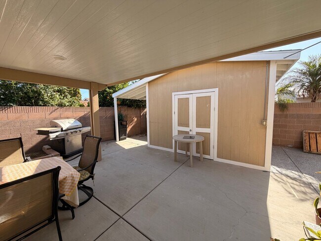 Building Photo - Unbelievable 4 Bed, 4 Bath House For Rent In Buena Park-Must See To Appreciate!