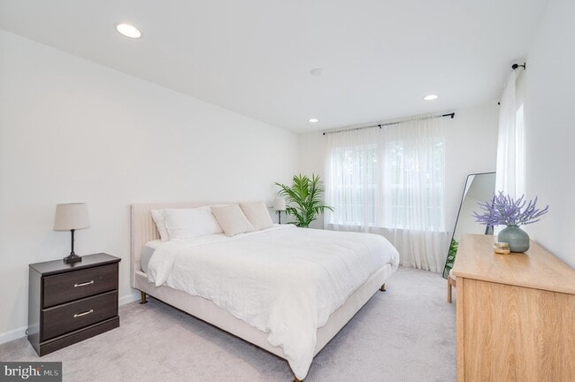 Building Photo - 64 Tate Manor Dr