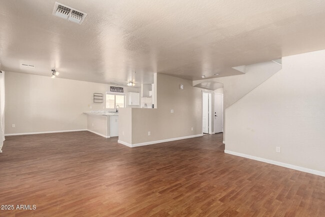 Building Photo - 5722 S 240th Dr