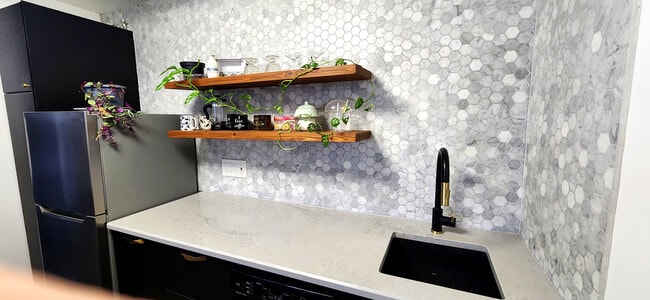 Building Photo - 9500 Rainier Ave S