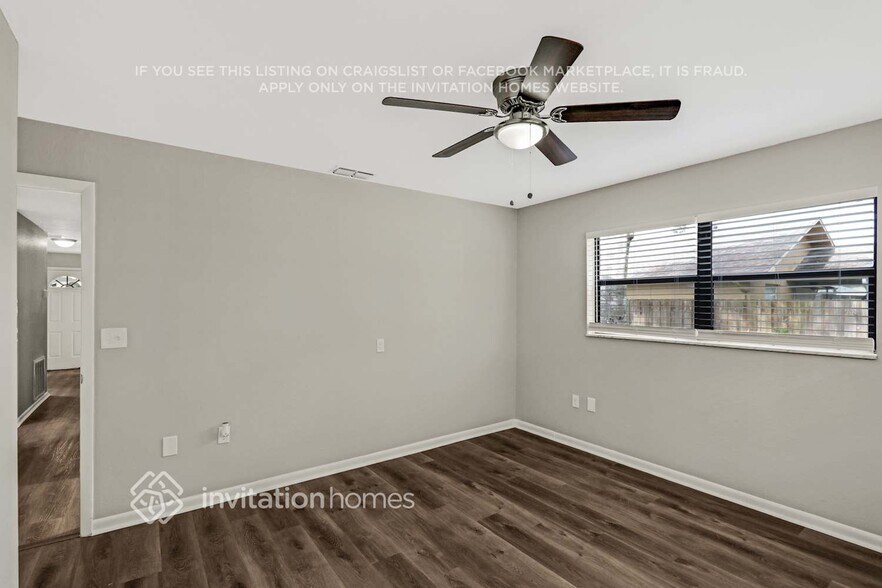 Building Photo - 10419 Keystone St