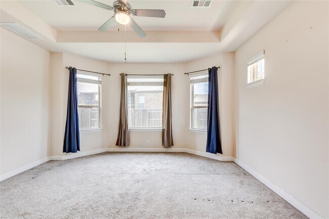 Building Photo - 3016 Columbus Loop