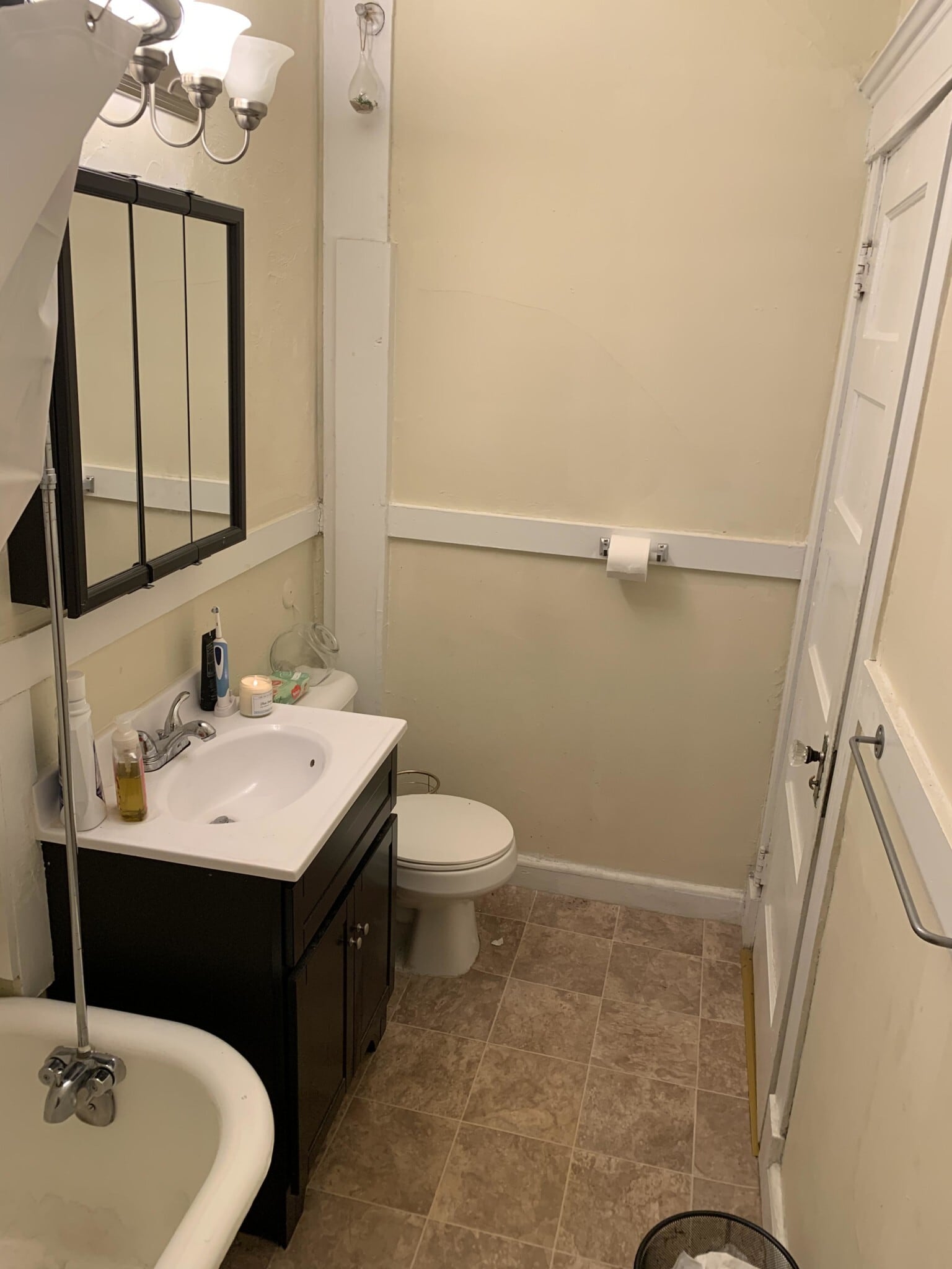 Building Photo - 216C South St