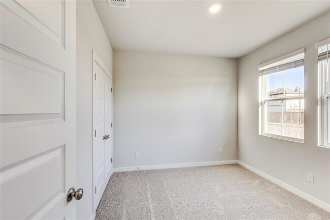 Building Photo - 2086 Alice Jay Wy