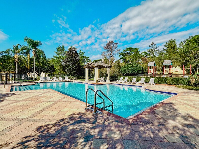 Building Photo - Timber Trace Apartments