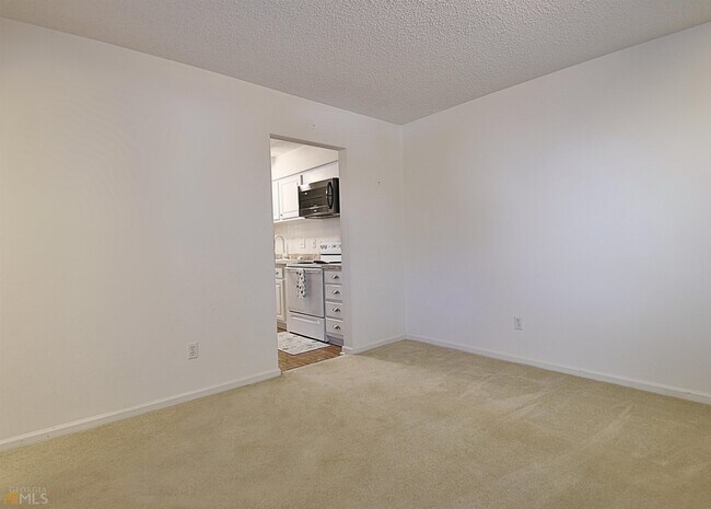 Building Photo - 72 Cobblestone Creek