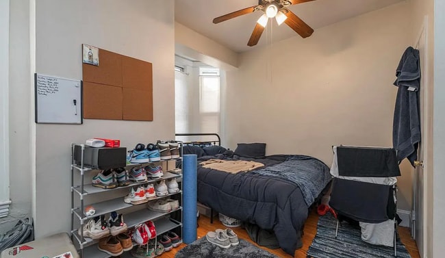 Building Photo - 413 N 33rd St