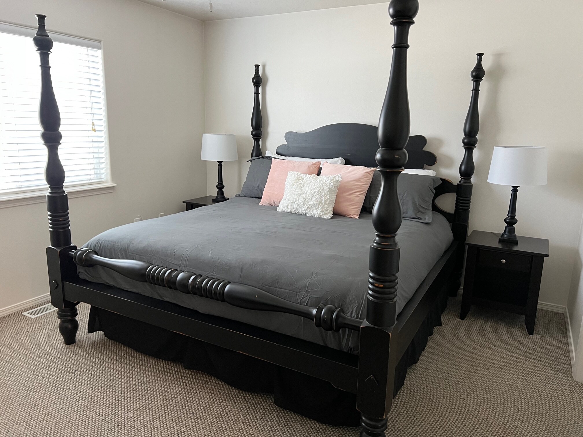 Building Photo - 209 Long Island Ave