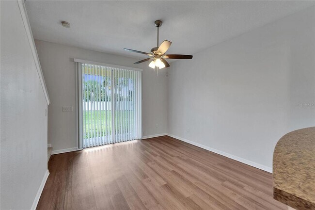 Building Photo - 8818 Red Beechwood Ct