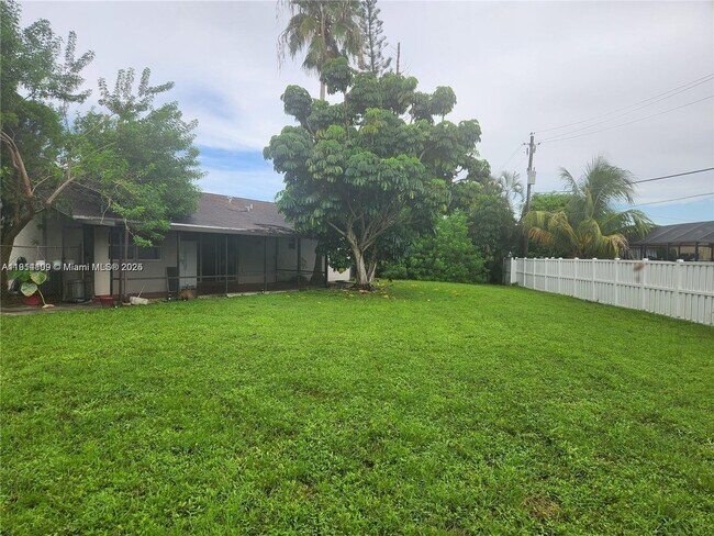 Building Photo - 2862 NW 108th Ave