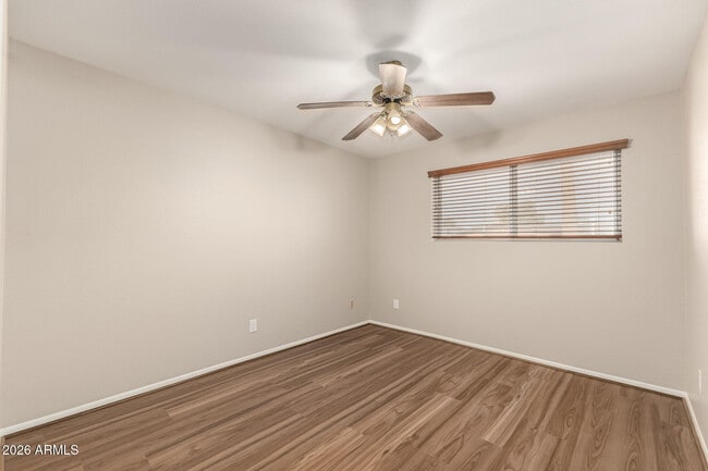 Building Photo - 4731 W Shaw Butte Dr