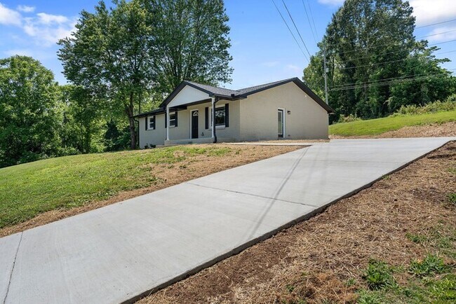 Building Photo - 3776 John Taylor Rd