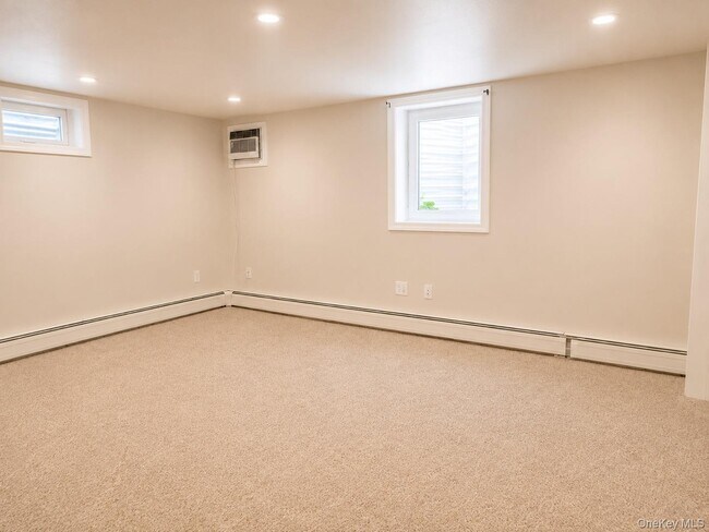 Building Photo - 54 Capt Shankey Dr