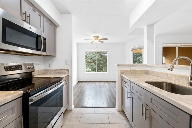 Building Photo - 2361 NW 33rd St