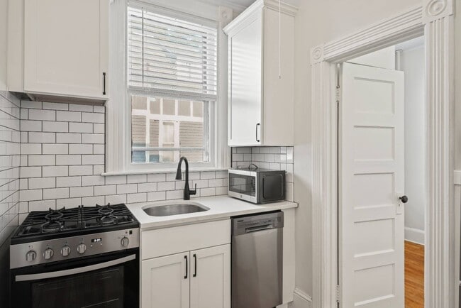 Building Photo - 101 Union Ave