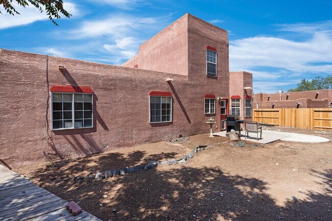 Building Photo - 6716 Carney Ave NW