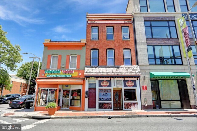 Building Photo - 1103 Light St