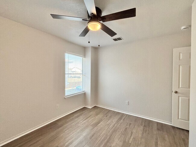 Building Photo - 6915 Opal Cliffs