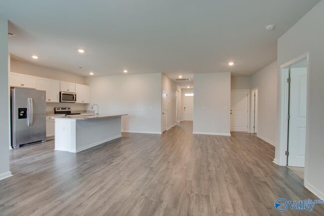 Building Photo - 145 Branton Ct
