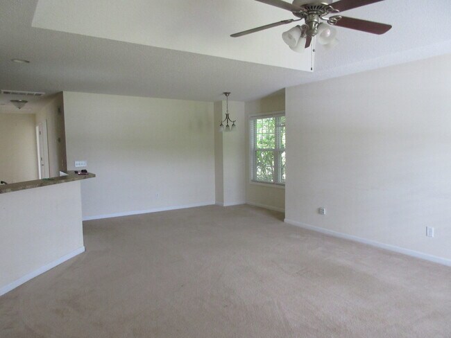 Building Photo - Landmark Pointe Subdivision