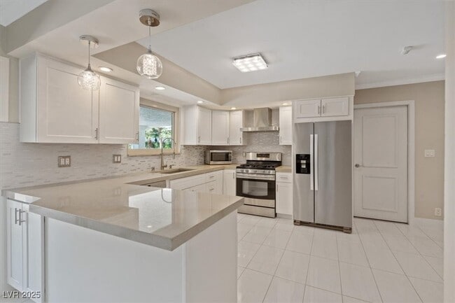 Building Photo - 2100 Westlund Dr