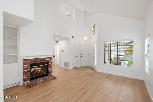 Building Photo - 4139 Lost Springs Dr