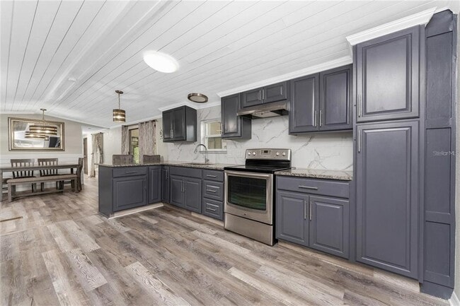 Building Photo - 15430 Olive Cir