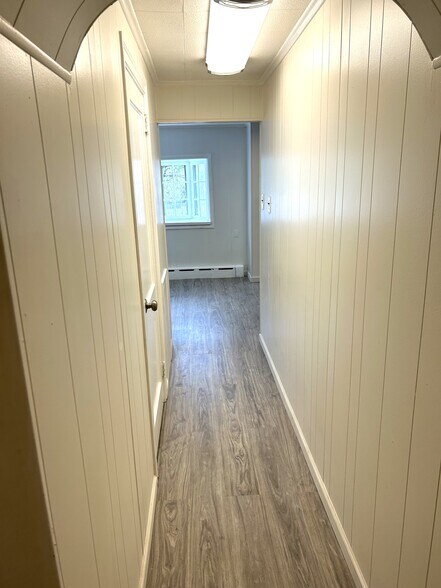 Hallway to Kitchen - 508 Central Ave