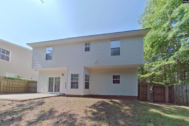 Building Photo - 134 Summer Pines Drive