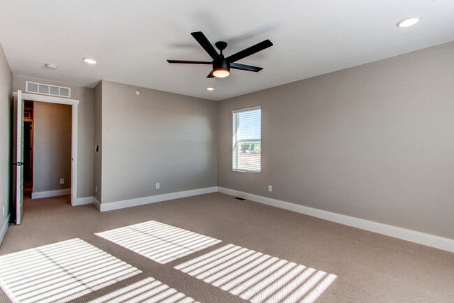 Oversized master bedroom - 2656 W 68th Pl