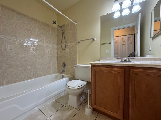 Building Photo - 460 N Lake Shore Dr