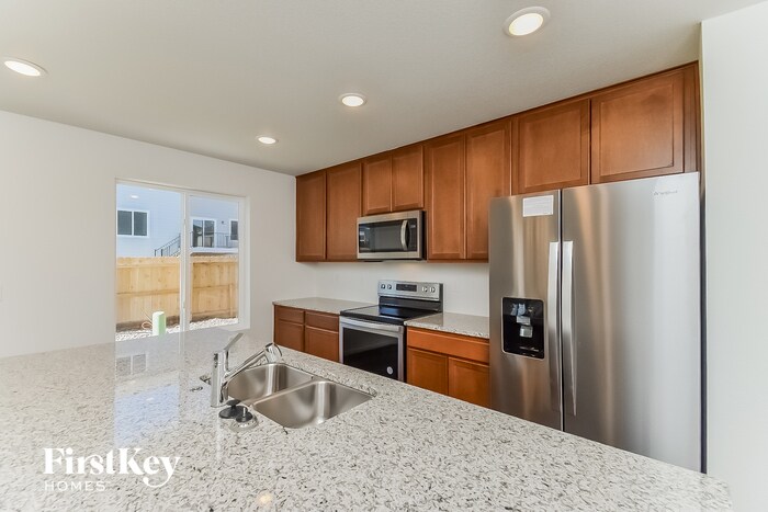 Building Photo - 10633 Luneth Dr