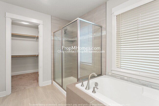 Building Photo - Luxury 5-Bedroom Home in South Cooper Mountain!