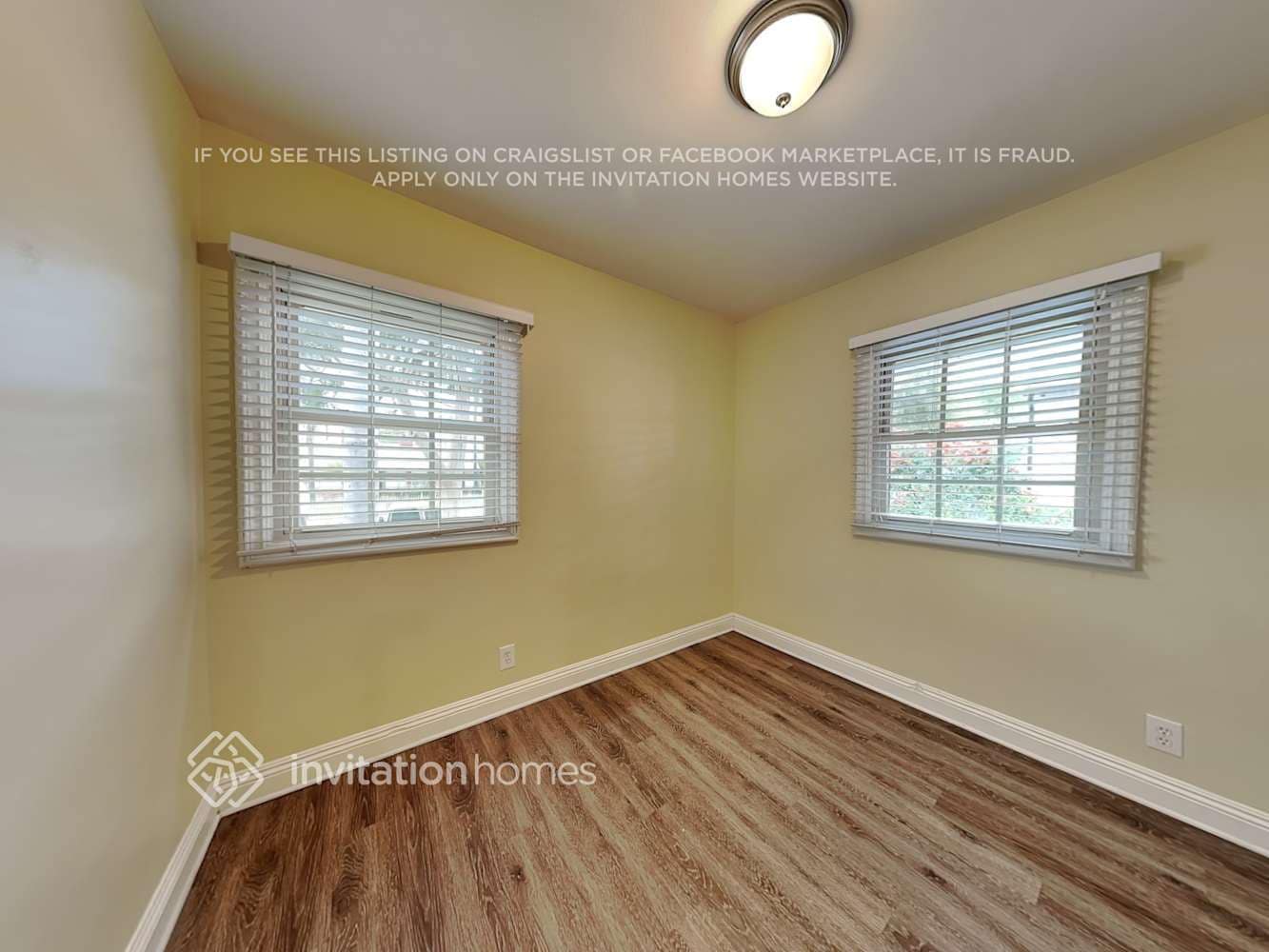 Building Photo - 2906 N Frederic St