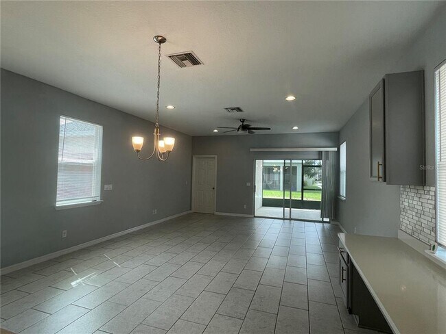 Building Photo - 32745 Coldwater Creek Loop