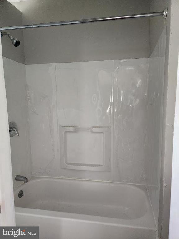 Building Photo - 108 S New Broadway