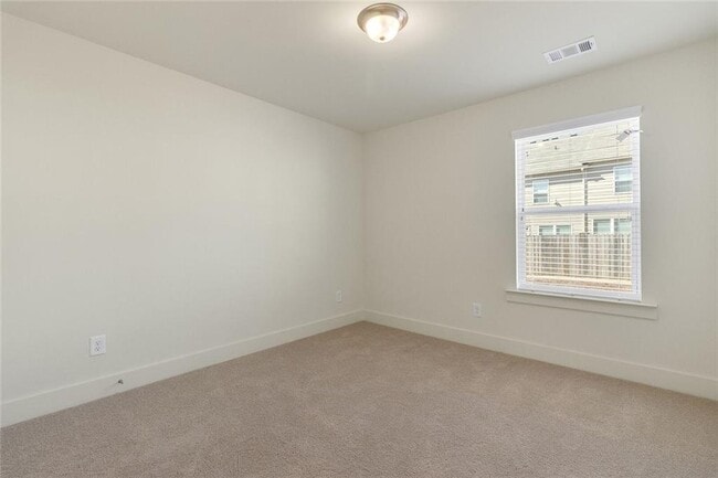 Building Photo - 2176 Flying Spur Dr