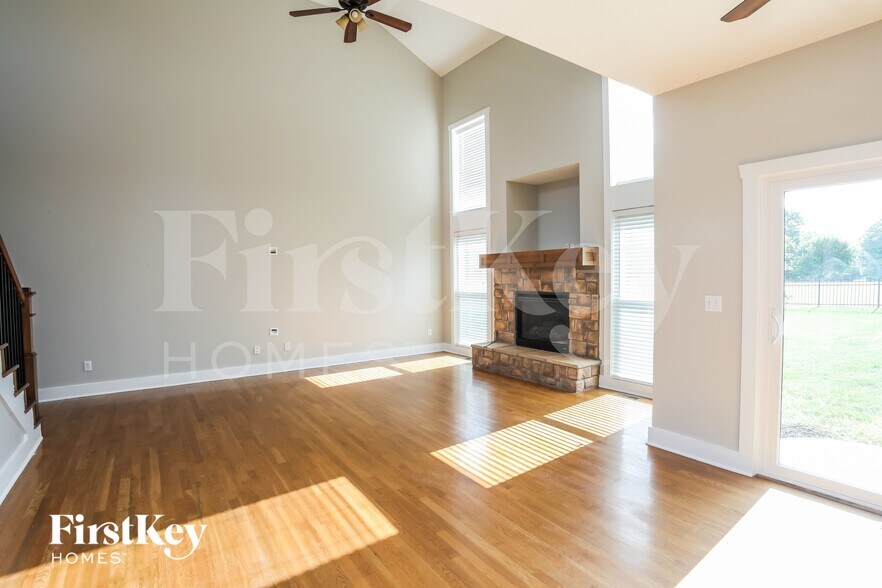 Building Photo - 4520 N 108th St