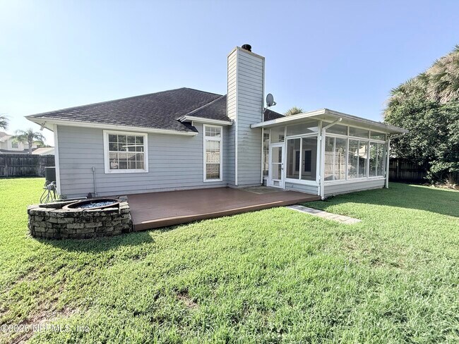 Building Photo - 11411 Kingsley Manor Way
