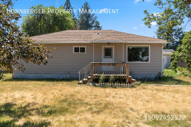 Primary Photo - 4118 E Hastings Ave
