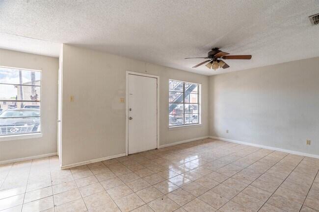 Building Photo - 4902 Marcella Ave
