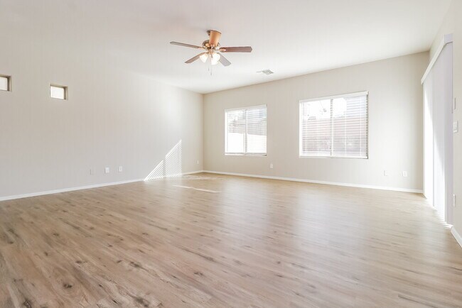 Building Photo - 5303 W Fawn Dr